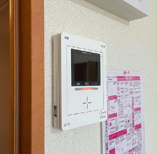 セキュリティ　モニター付きインターフォン