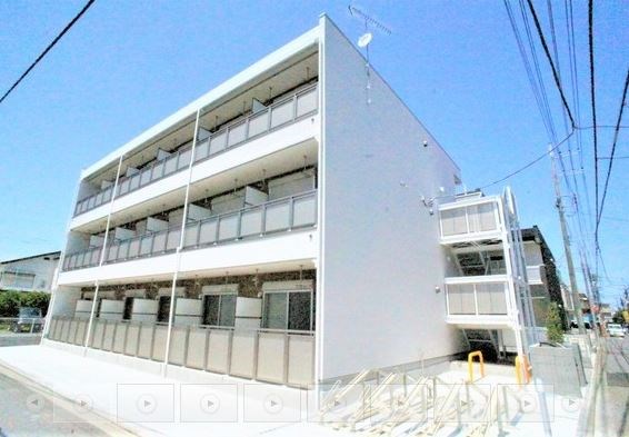 建物外観　シンプルモダンな素敵な外観の建物です。
