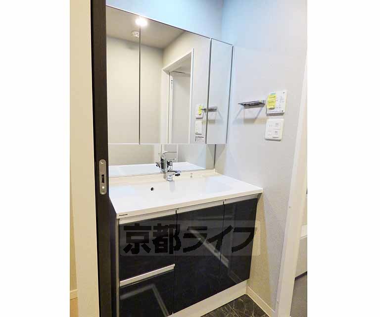 洗面設備　独立洗面台