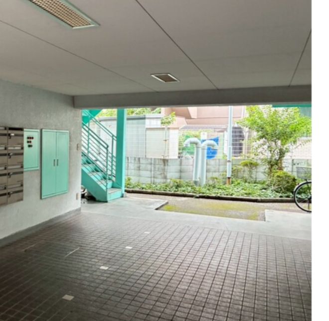 ロビー　ゆとりのあるロビーです