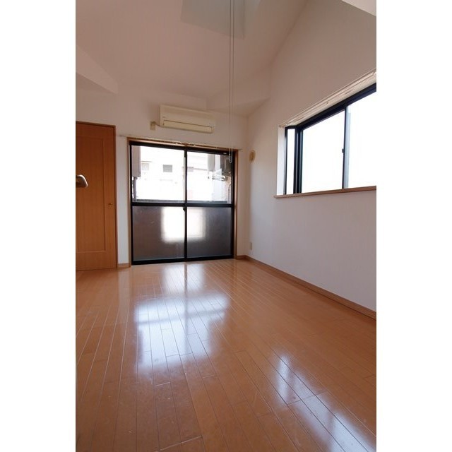 居室・リビング　※別部屋の参考写真となります※現況優先※