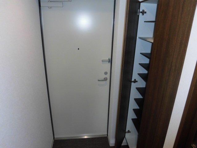 玄関　類似画像・現況優先