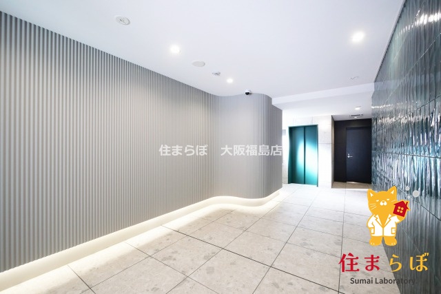 エントランス　共用部の印象も大切に