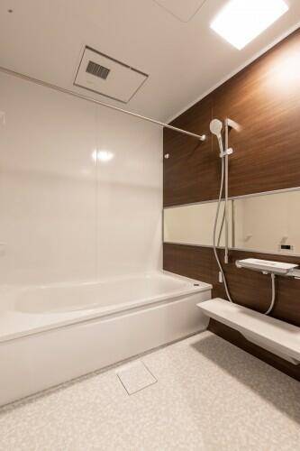 洗面設備　追焚機能付きです