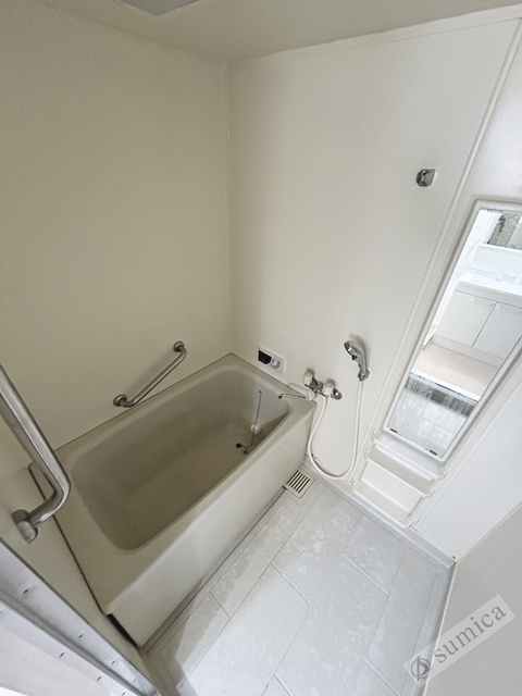 バス・シャワールーム　追い炊き機能付きバスルーム♪♪