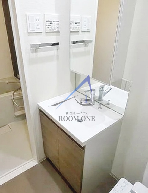 洗面設備　洗面台です。