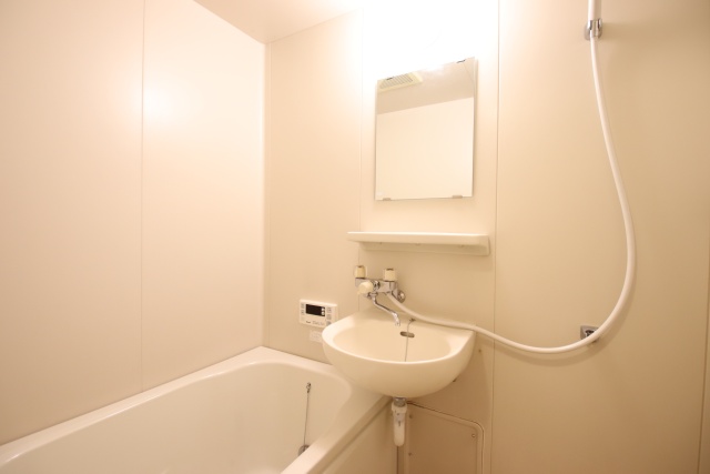 洗面設備　※別室の参考写真の為、現況優先です。