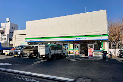 コンビニ　ファミリーマート 環七南馬込三丁目店（コンビニ）まで249m