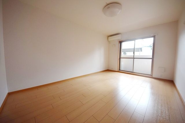 居室・リビング　★明るいお部屋が一番です★