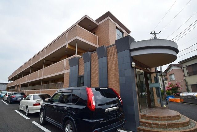 建物外観　★閑静な住宅街にあります★