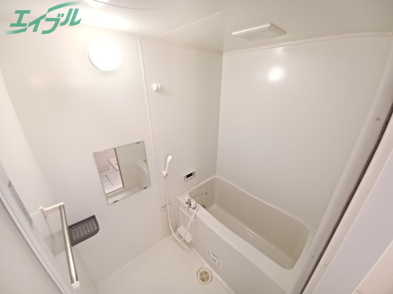 バス・シャワールーム　同型参考写真