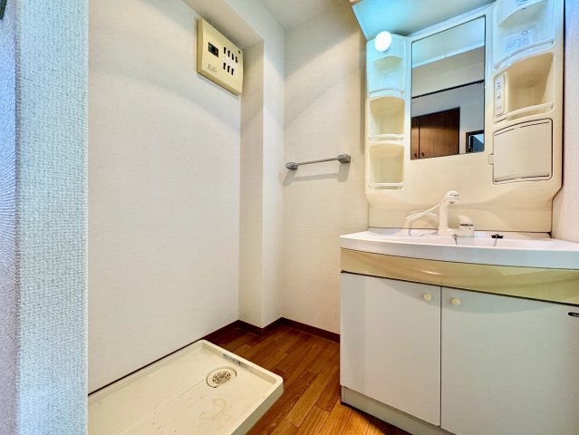 ＪＲ山陽本線 西川原駅 徒歩18分 2階建 築26年の内装写真