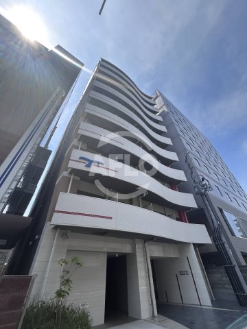 建物外観　セレニテ西中島アリア壱番館　外観