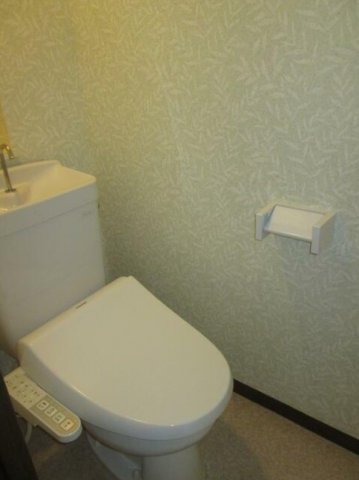 トイレ　温水洗浄便座設置予定