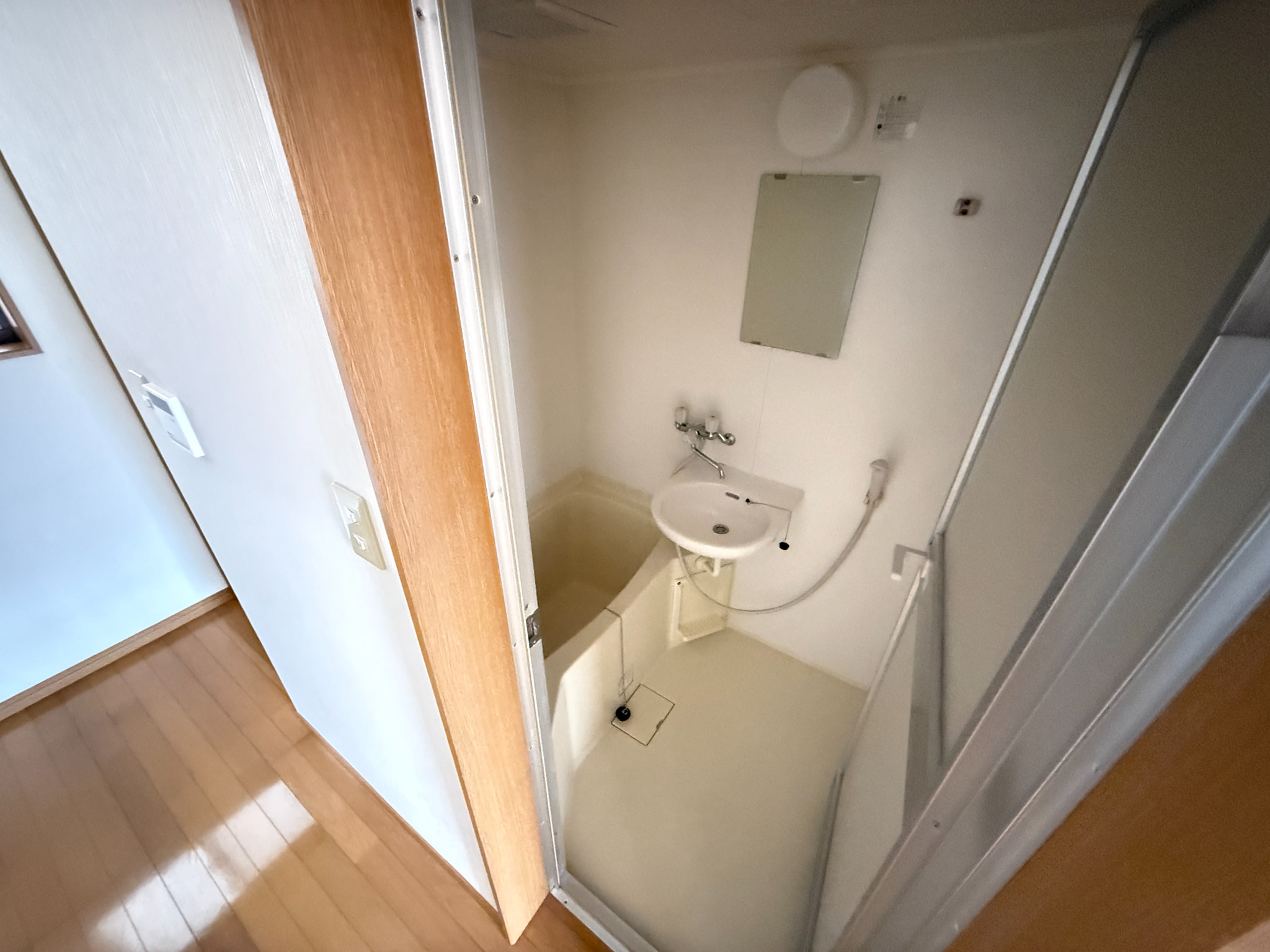 バス・シャワールーム　102の写真（イメージ）