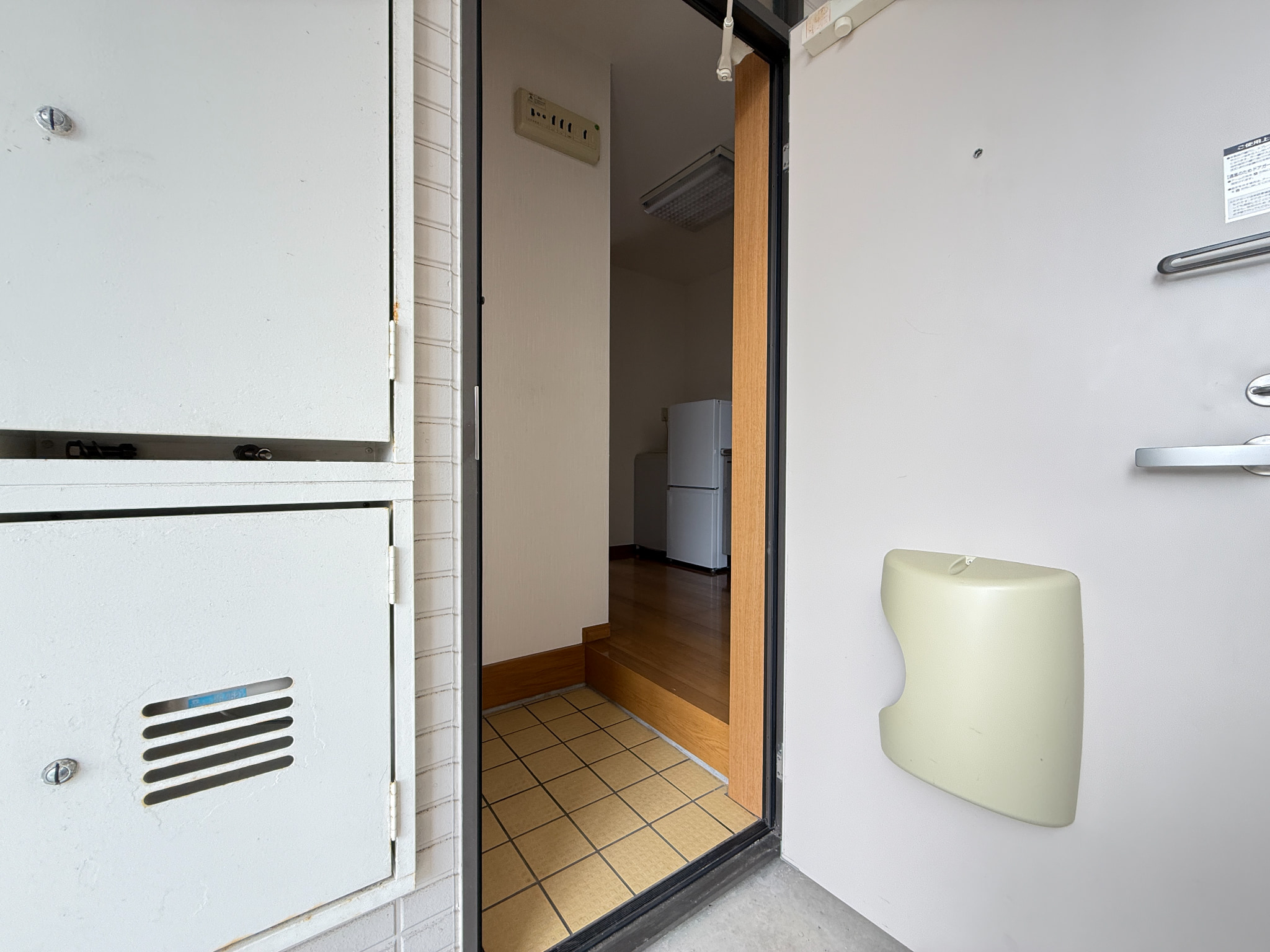 玄関　102の写真（イメージ）