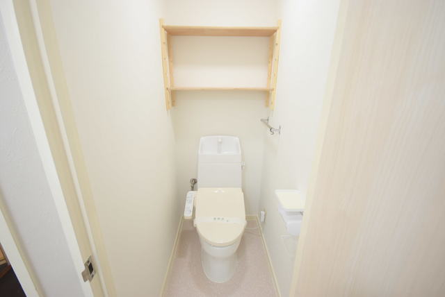 トイレ　トイレ