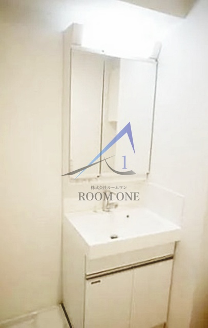 洗面設備　洗面台です。