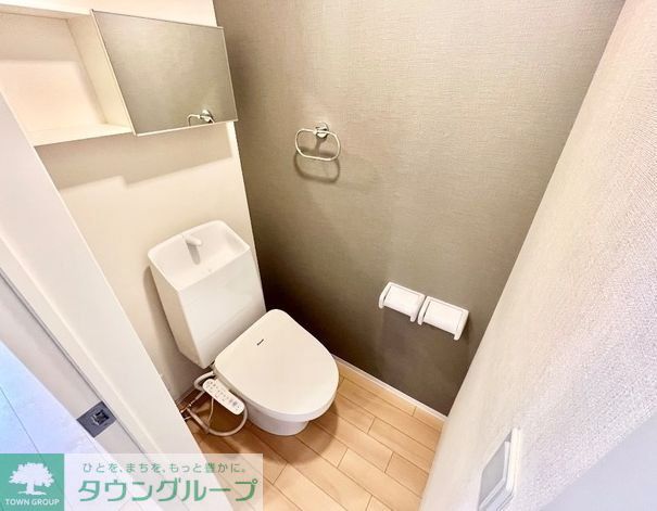 トイレ　トイレ