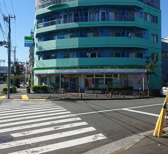コンビニ　ファミリーマート潮見一丁目店（コンビニ）まで168m