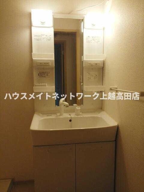 洗面設備　洗髪洗面化粧台