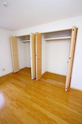 バルコニー　収納