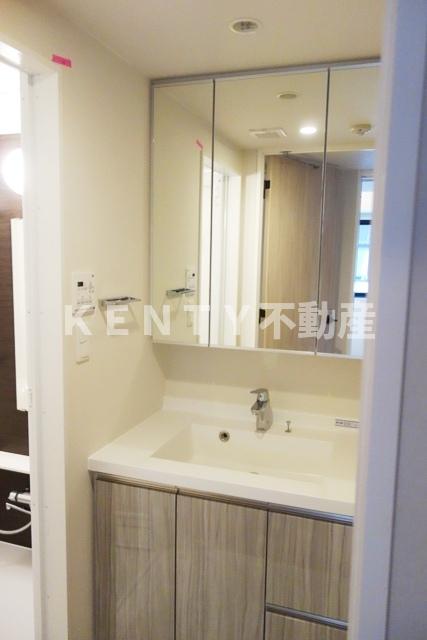 洗面設備　洗面所です