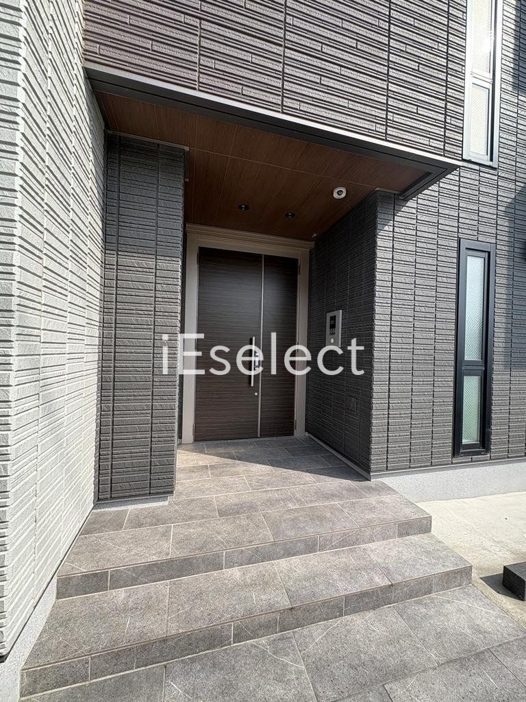 エントランス　お部屋へはこちらから