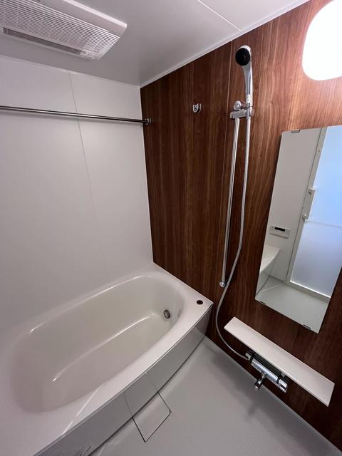 バス・シャワールーム　※写真は同タイプ住戸です。