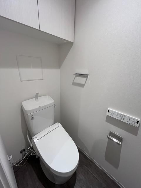 トイレ　※写真は同タイプ住戸です。