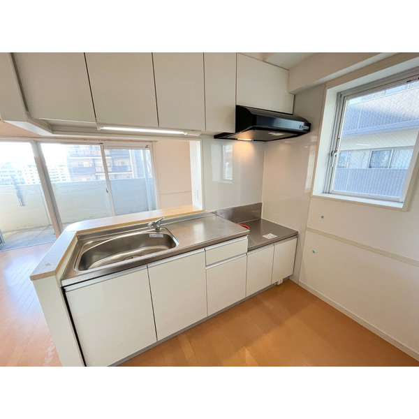 キッチン　シンプルな清潔感のあるキッチンです！