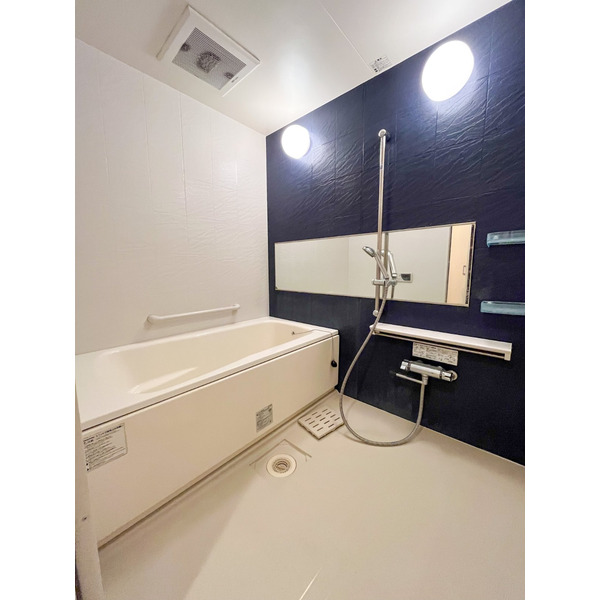 バス・シャワールーム　清潔感のある浴室です！