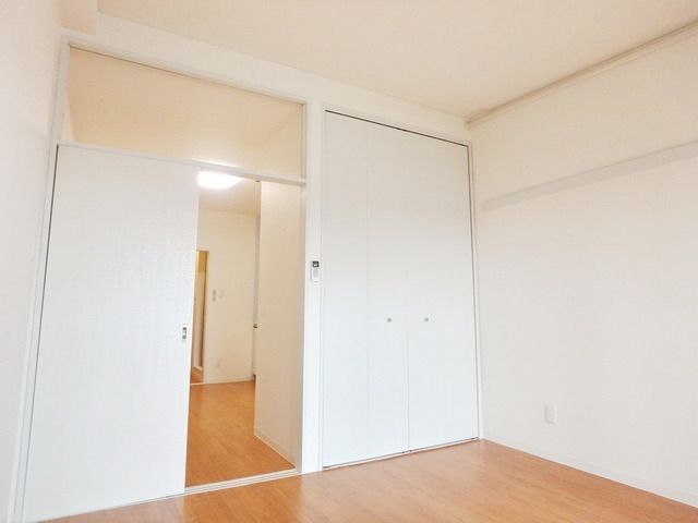 居室・リビング　★広々洋室6帖★