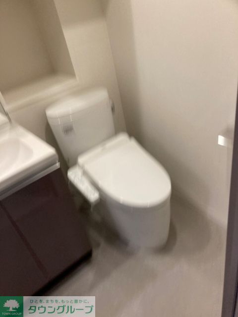 トイレ　※写真は同タイプ住戸です。