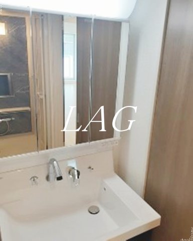 洗面設備　洗面台です。