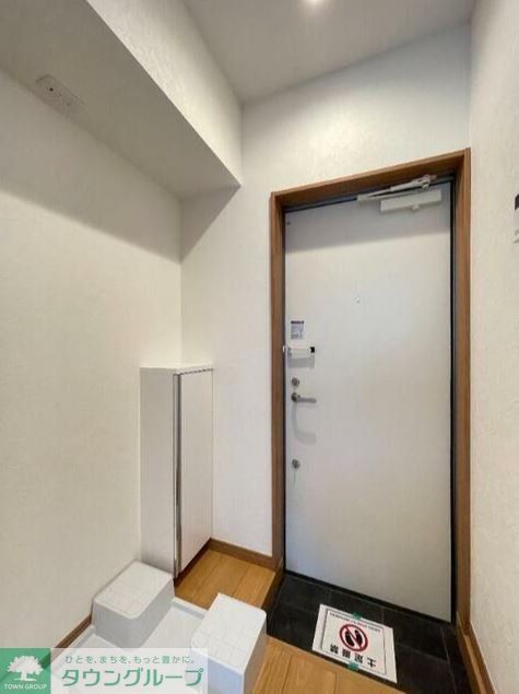 玄関　★お問い合わせはタウンハウジングまで★