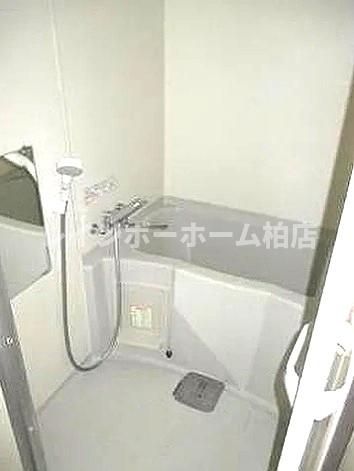 バス・シャワールーム　お風呂で日々の疲れを落としましょう