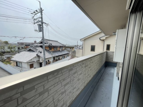バルコニー　同仕様の物件写真となります。