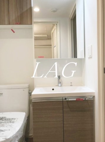 洗面設備　独立洗面台です。