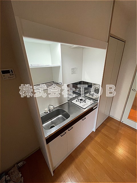 キッチン　※クリーニング中の写真