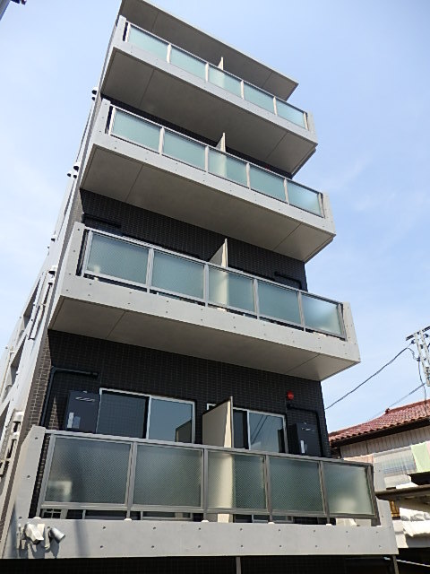 建物外観　２０１６年５月完成のオートロック付ワンルームマンションです！