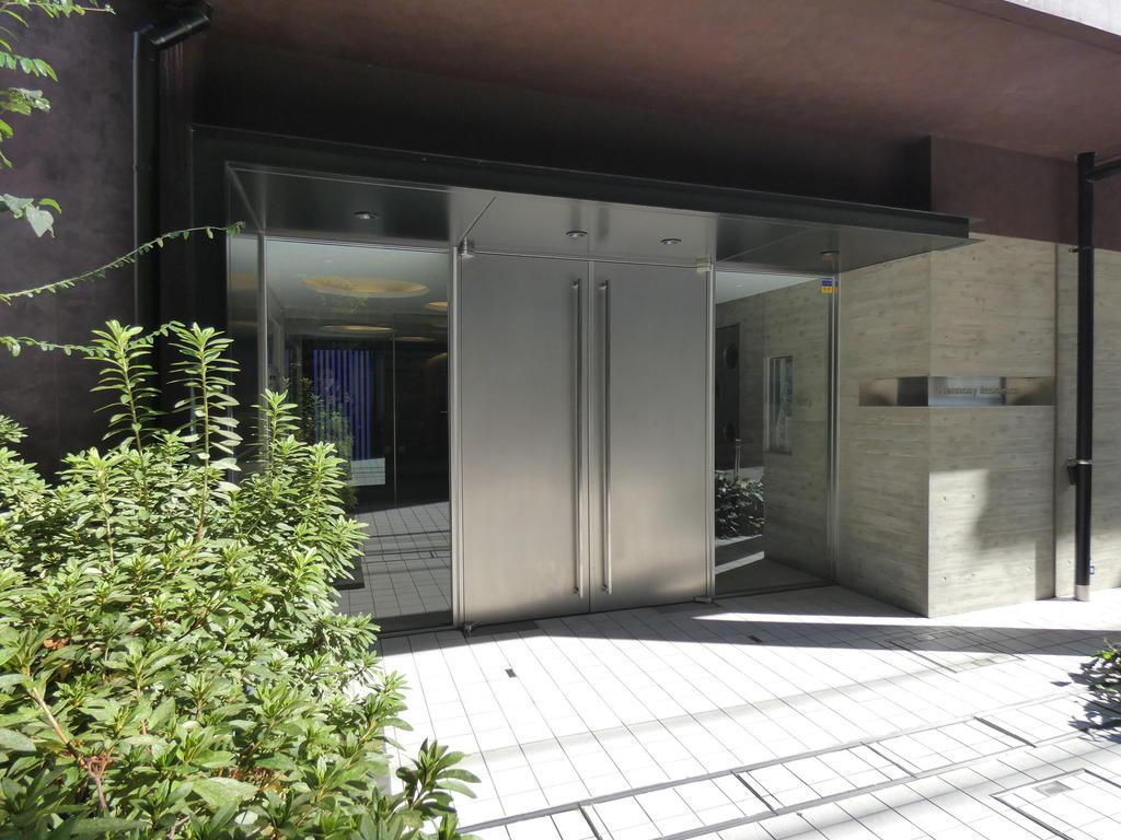 エントランス　エントランス