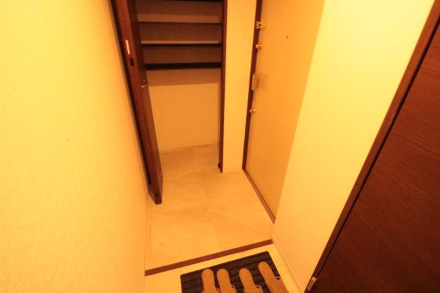 玄関　玄関、シューズボックス！