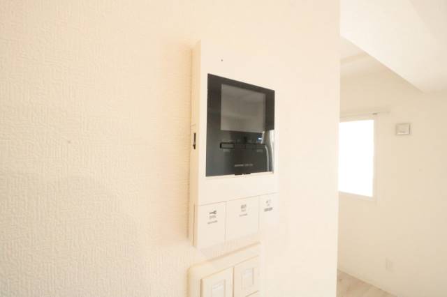 セキュリティ　モニター付きインターホンで安心♪