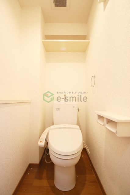 トイレ　清潔感のあるトイレです