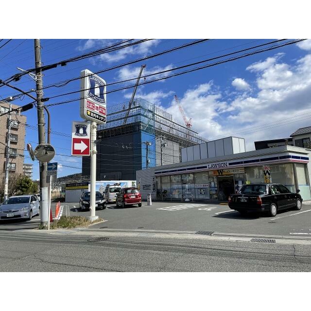 コンビニ　ローソン　鎌倉台四丁目店（コンビニ）まで452m