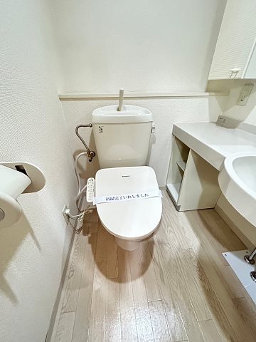 トイレ　シンプルで使いやすいトイレです