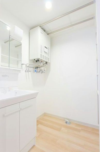 洗面設備　シャンプードレッサーです☆