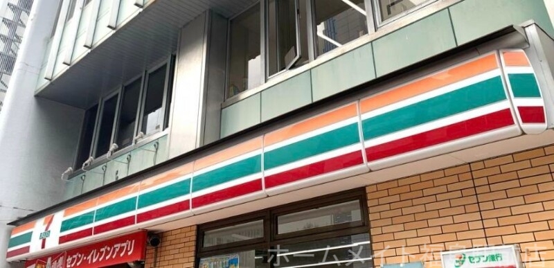 コンビニ　セブンイレブン大阪靱本町1丁目店（コンビニ）まで133m