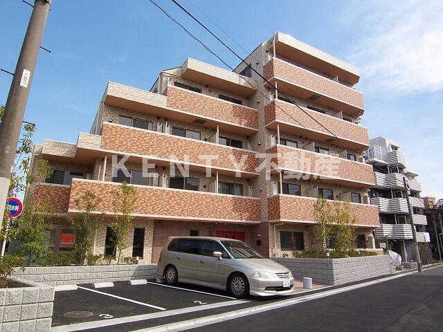 建物外観　外観は落ち着いています